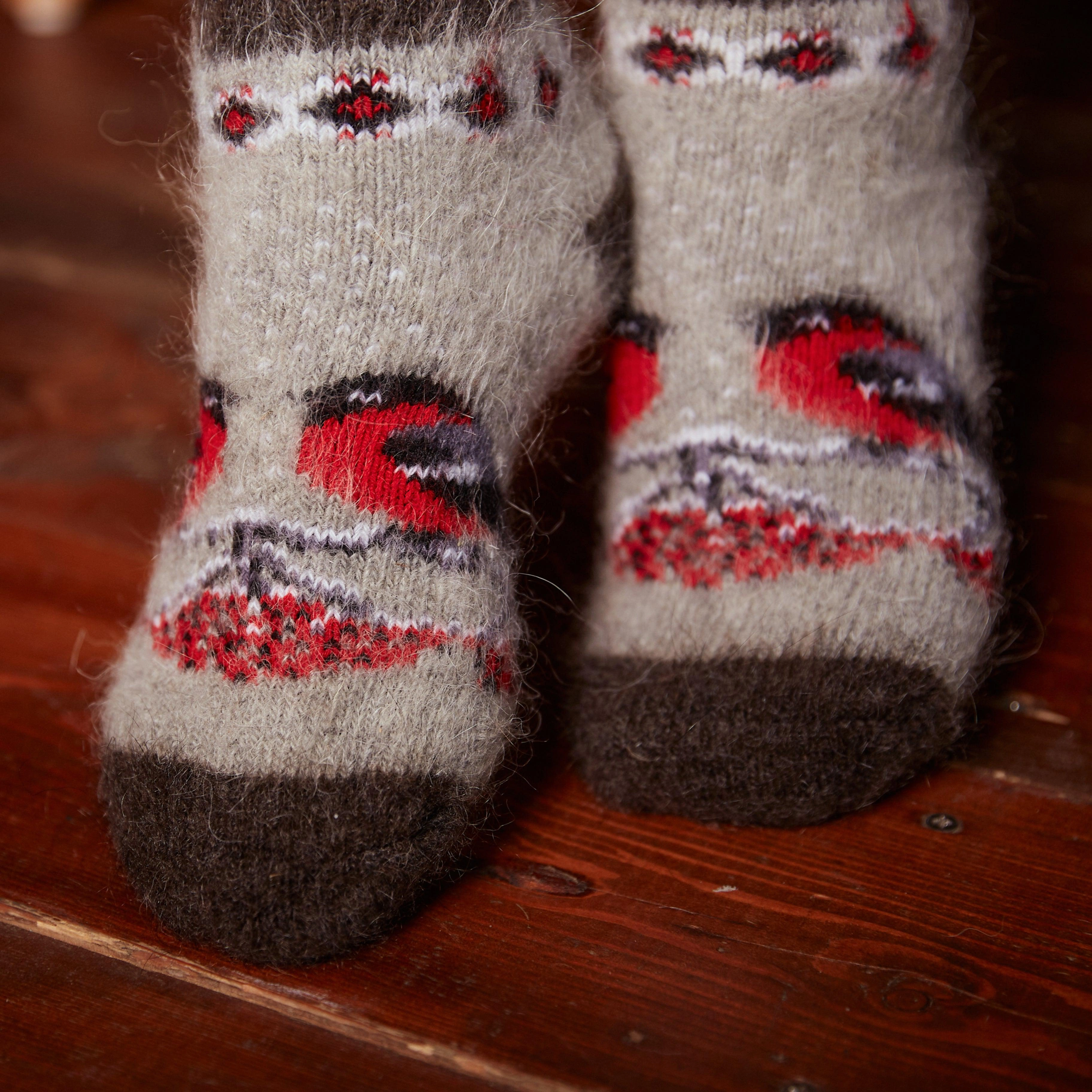 Cozy Bird & Berry Wool Socks - Unisex Comfort for Every Wanderer.