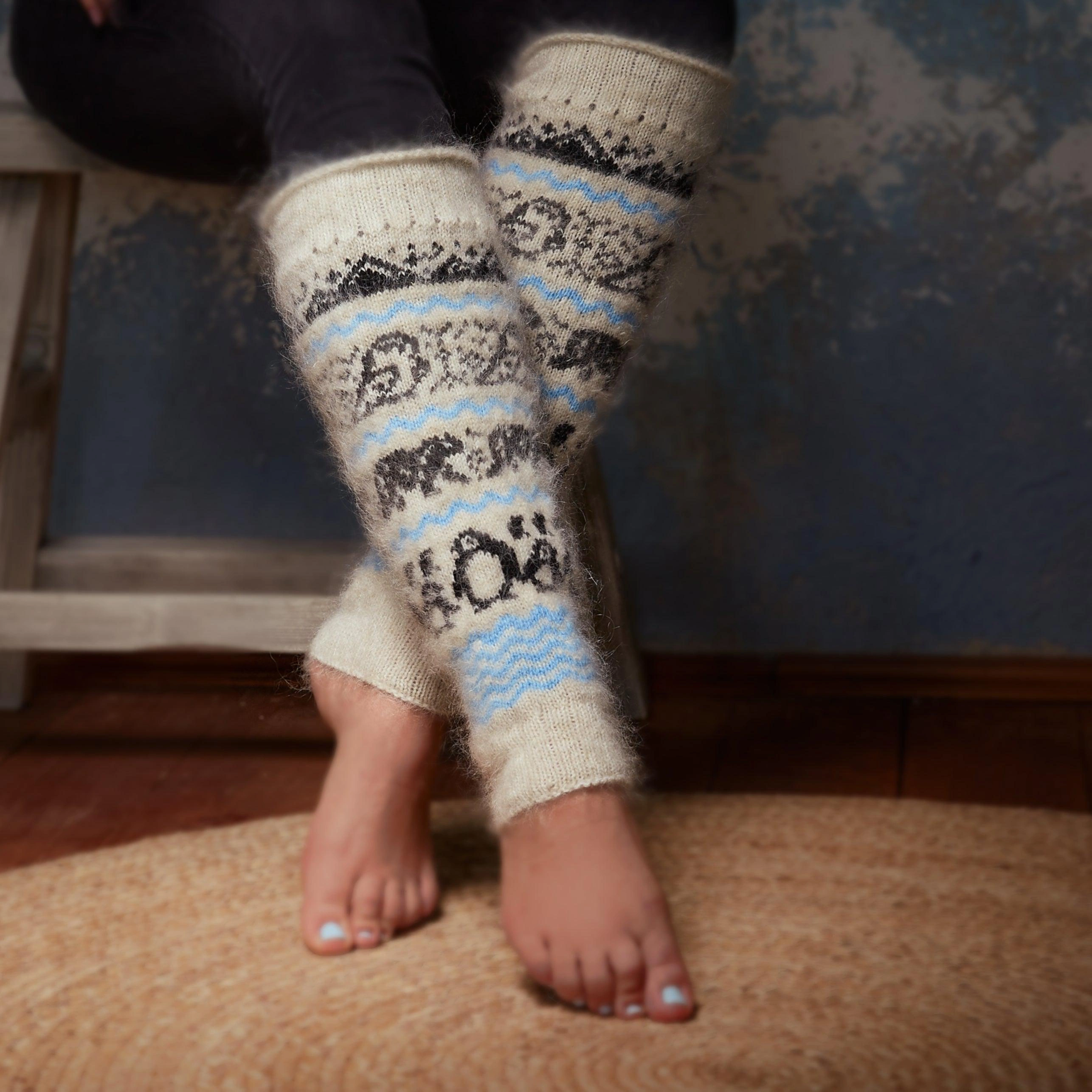 Cozy Arctic Goat Wool Leg Warmers - Keep Your Legs Toasty!